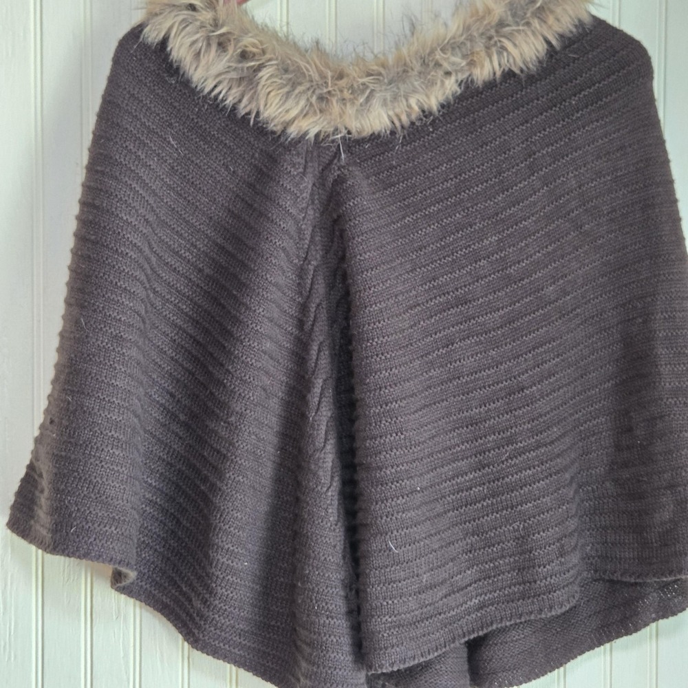Chico's Poncho Womens 1 Brown Knit Faux Fur Collar Cape Kimono Wrap Fall Winter